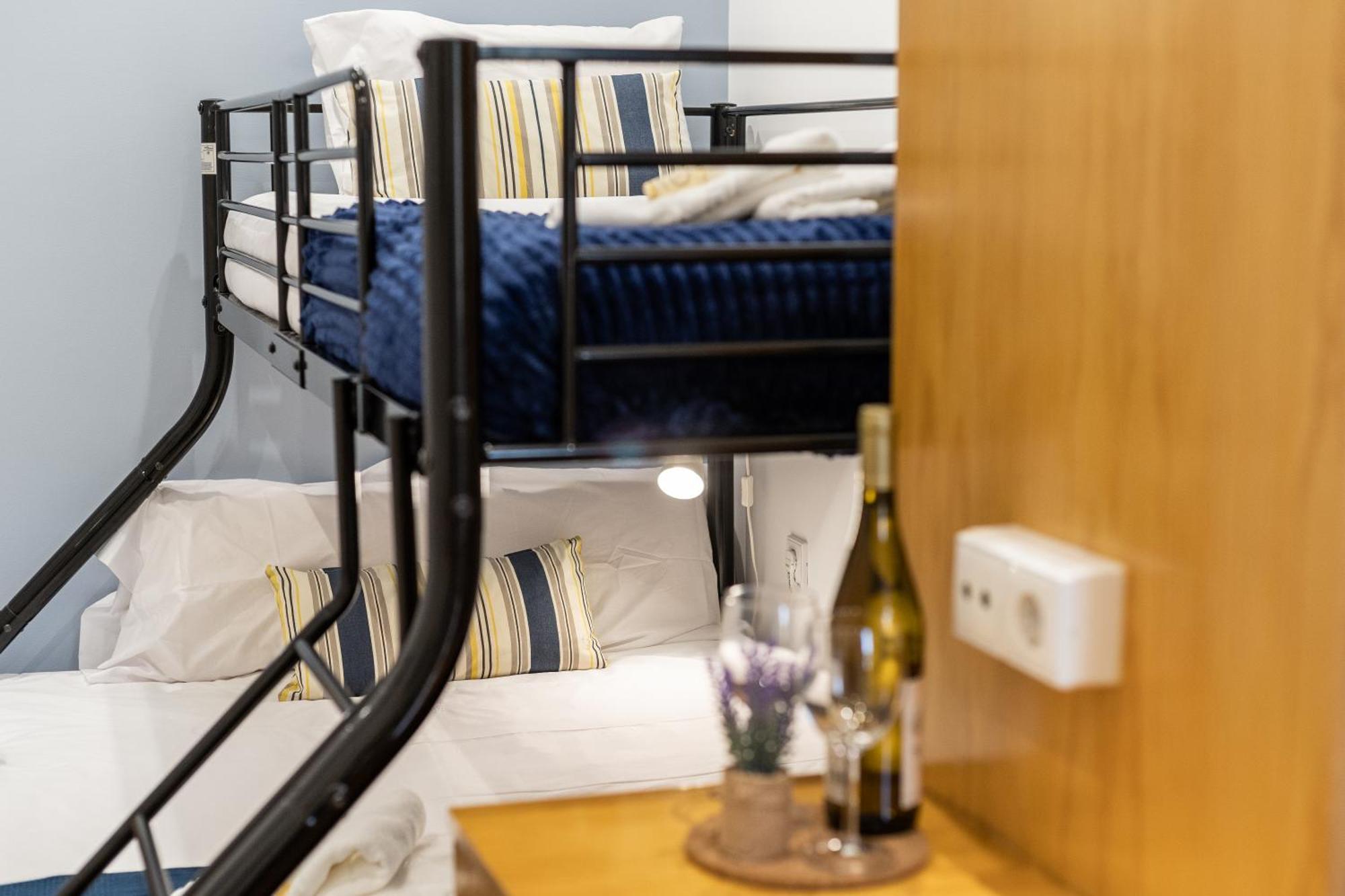 733 Costa Cabral Metro Residence Πόρτο Δωμάτιο φωτογραφία