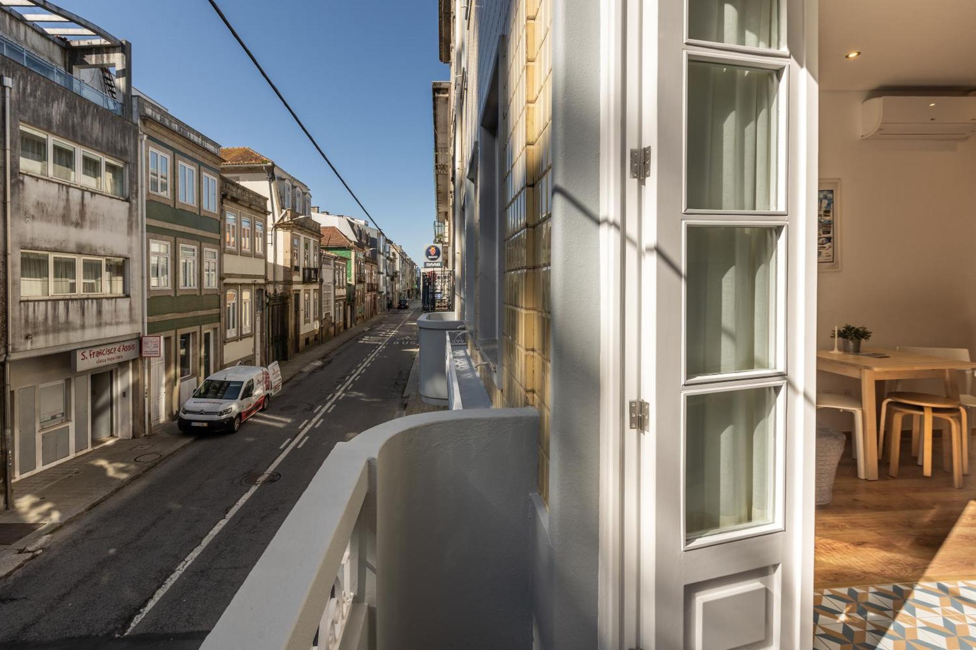 733 Costa Cabral Metro Residence Πόρτο Δωμάτιο φωτογραφία